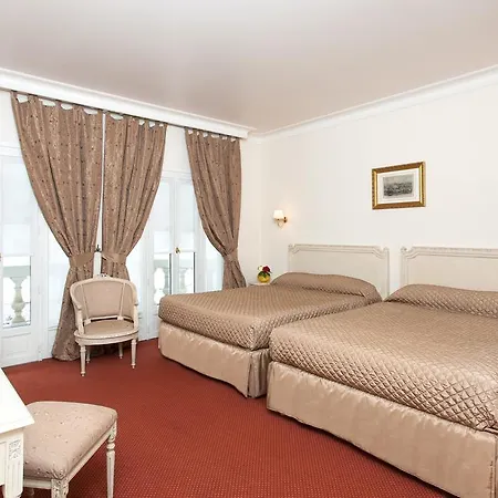 Hotel Grand Moderne Lourdes