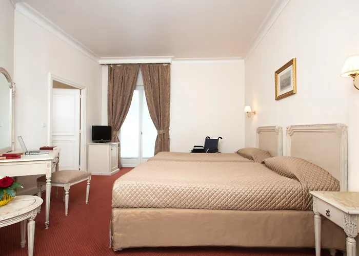 Grand Moderne Hotell Lourdes