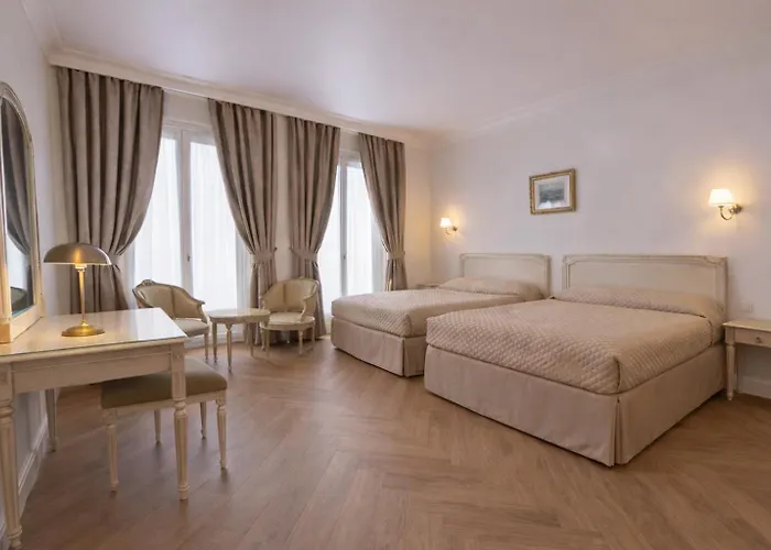 Grand Moderne Hotel Lourdes