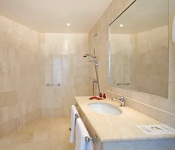 Hotell Grand Moderne Lourdes