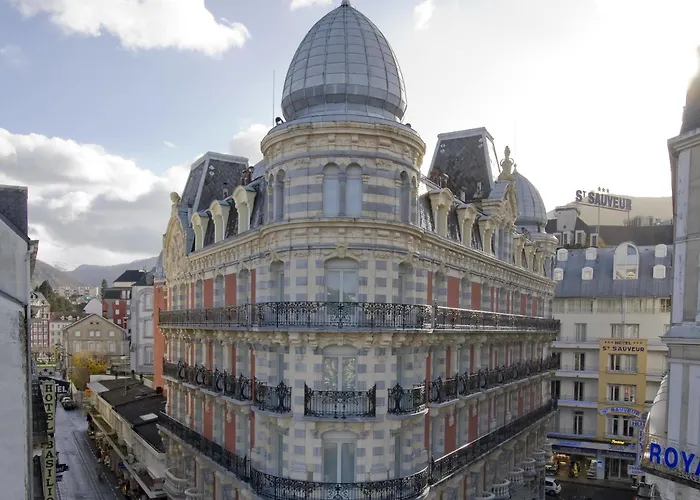 Grand Moderne Hotell