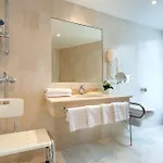 Grand Moderne Hotel 4*