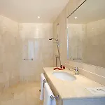 Hotel Grand Moderne Lourdes