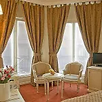 Grand Moderne Hotel 4*