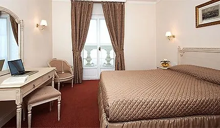 Grand Moderne 4*